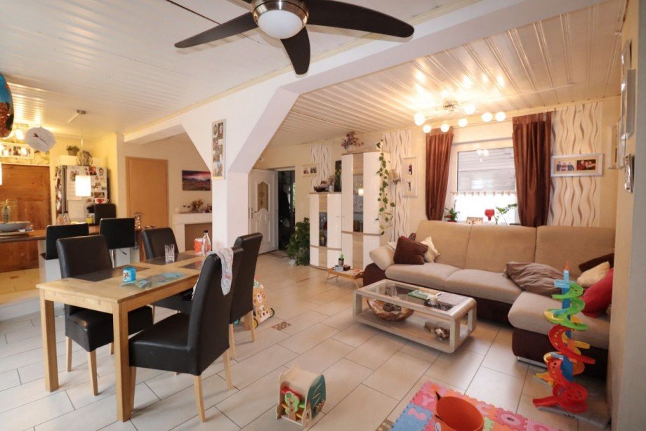 Wohnzimmer offene K�che Einfamilienhaus Salzgitter Salder