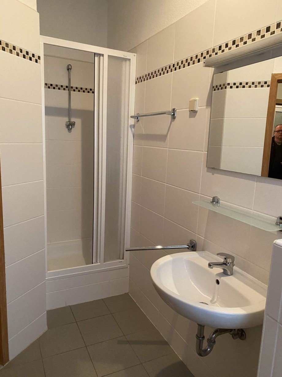 Bsp. Einzimmerwohnung Bad Mehrfamilienhaus Magdeburg
